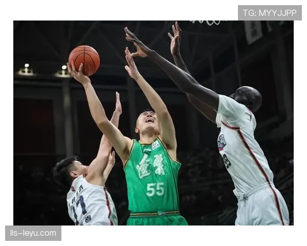 报道:季后赛期间CBA首次提供多机位“战术视角”付费流,用户增长超预期 报道:季后赛期间CBA首次提供多机位“战术视角”付费流,用户增长超预期